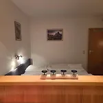Apartmentanlage Am Kellerberg 3*