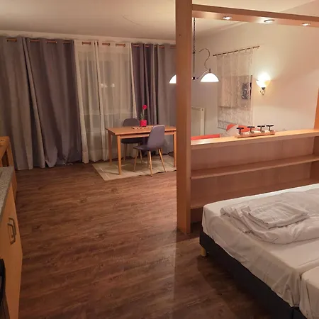 Apartmentanlage Am Kellerberg Lejlighedshotel Zandt