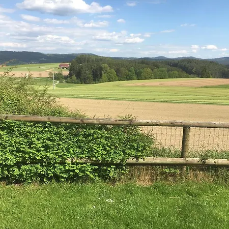 Aparthotel Apartmentanlage Am Kellerberg Zandt